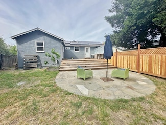 10 Joan Ave, Novato, CA 94947