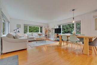 9 Eel Bridge Ln, Kennebunkport, ME 04046