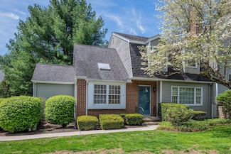 31 Woodbury Hill, Woodbury, CT 06798