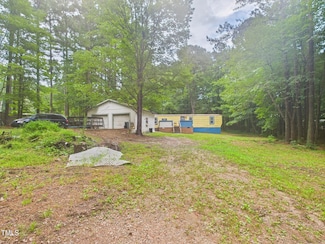 628 Longleaf Ct, Wake Forest, NC 27587