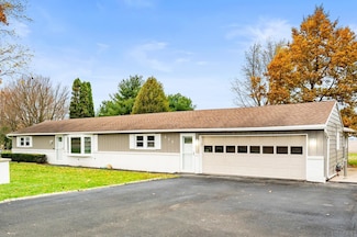370 E 100 S, Winchester, IN 47394