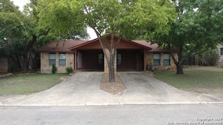 744 Rosewood Ave Unit 744, Boerne, TX 78006