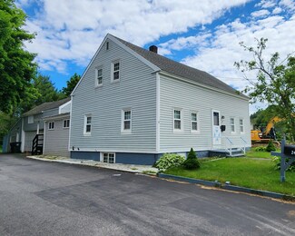 24 York St, Kennebunk, ME 04043