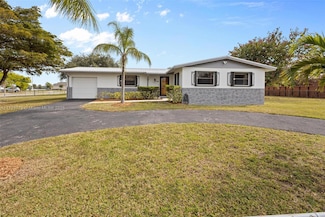 27661 SW 162nd Ct, Homestead, FL 33031