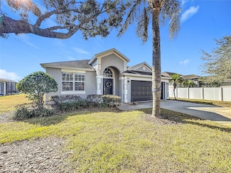 370 Henley Cir, Davenport, FL 33896