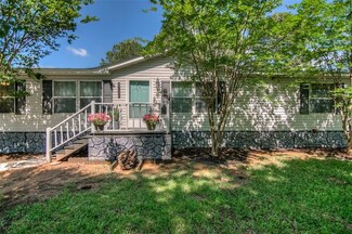 1902 Kirkview Cir, Princeton, LA 71067