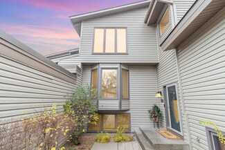 9746 Mill Creek Dr, Eden Prairie, MN 55347