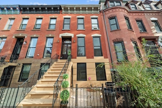560 Bramhall Ave, Jersey City, NJ 07304