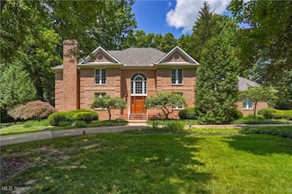 3773 N Shore Dr, Akron, OH 44333