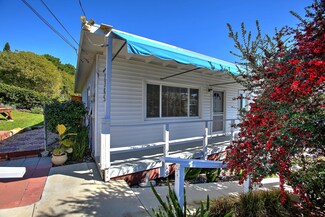 2305 Golden Gate Ave, Summerland, CA 93067