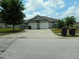 1109 173rd St Unit 1111, Belton, MO 64012