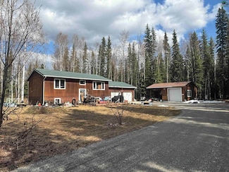 2667 Scotch Pine Dr, North Pole, AK 99705