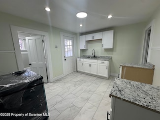 1264 S 6th Ave Unit 2nd, Scranton, PA 18504