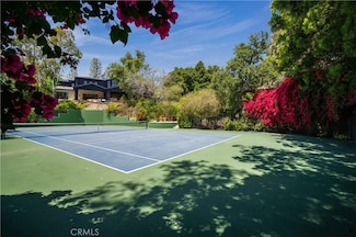 24341 Rolling View Rd, Hidden Hills, CA 91302