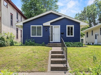 2717 E 22nd St, Minneapolis, MN 55406
