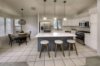 1515 E Ganymede Dr, Tucson, AZ 85737