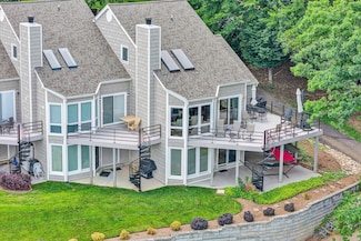 1230 Nature Ln Unit 1, Union Hall, VA 24176