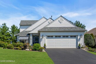 52 Dante Dr, Manchester Township, NJ 08759