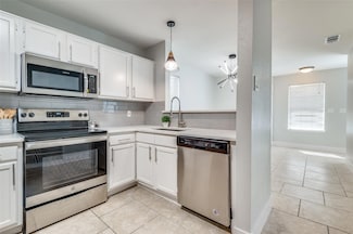 3026 Gregory Ln, Grand Prairie, TX 75052