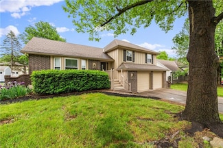 12725 Byars Rd, Grandview, MO 64030