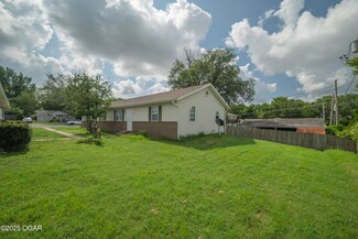 826 & 828 S Patterson Ave, Joplin, MO 64801