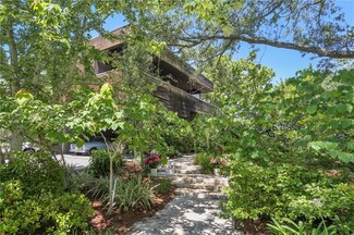 315 Cuddihy Dr, Metairie, LA 70005