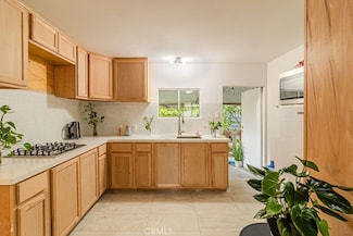 158 E De Anza Ln Unit 175, Tustin, CA 92780
