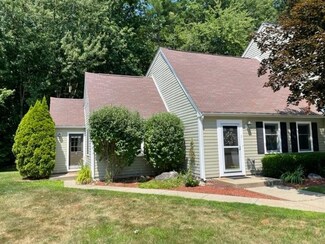 2 Chestnut Cir, Merrimack, NH 03054