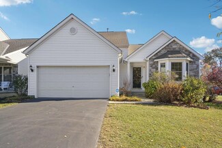 8800 Emerald Hill Dr, Lewis Center, OH 43035