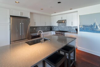 7 Maple St Unit 605, Portland, ME 04101