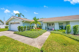 14816 Dartmoor Ln, Tampa, FL 33624