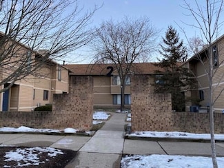 200 Briarcrest Dr Unit 120, Ann Arbor, MI 48104