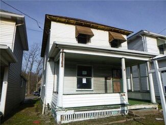 135 Sherman Ave, Vandergrift, PA 15690