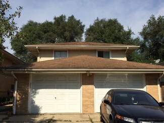 845 Bishop Ave, Aurora, IL 60506