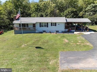 101 Saint Andrews Dr, Martinsburg, WV 25403