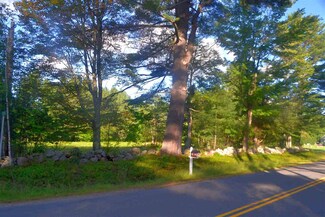 8 Duckworth Rd, Hebron, NH 03241