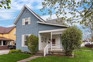 709 N Main St, Tipton, IN 46072
