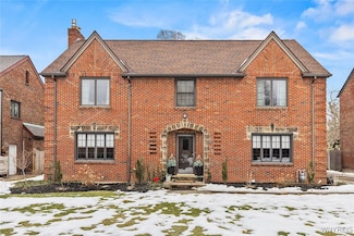 175 Greenaway Rd, Buffalo, NY 14226