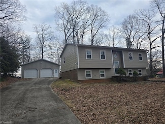 5195 Pine Hall Rd, Walnut Cove, NC 27052
