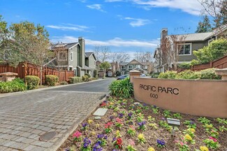 600 Willow Rd Unit 18, Menlo Park, CA 94025
