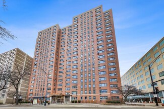 2909 N Sheridan Rd Unit 104, Chicago, IL 60657