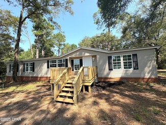 888 Chance Rd, Chipley, FL 32428