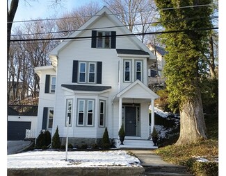 26 Poplar St, Melrose, MA 02176