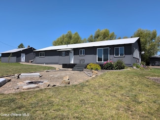 331 15th St, Plummer, ID 83851