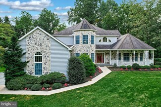 100 Old Quaker Rd, Etters, PA 17319