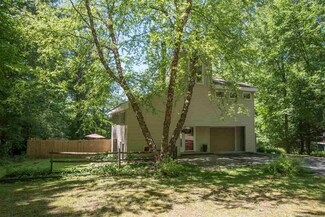 9 Haskins Rd, Hanover, NH 03755