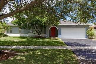 5216 SW 87th Terrace, Cooper City, FL 33328