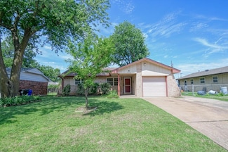 706 Richmond Dr, Norman, OK 73071
