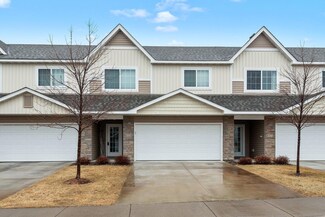 8574 Gateway Cir, Monticello, MN 55362