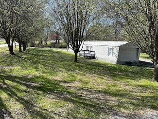 3250 Lynchburg Rd, Winchester, TN 37398